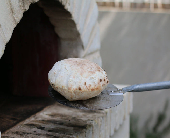 GI Metal Small Round Pizza Peel